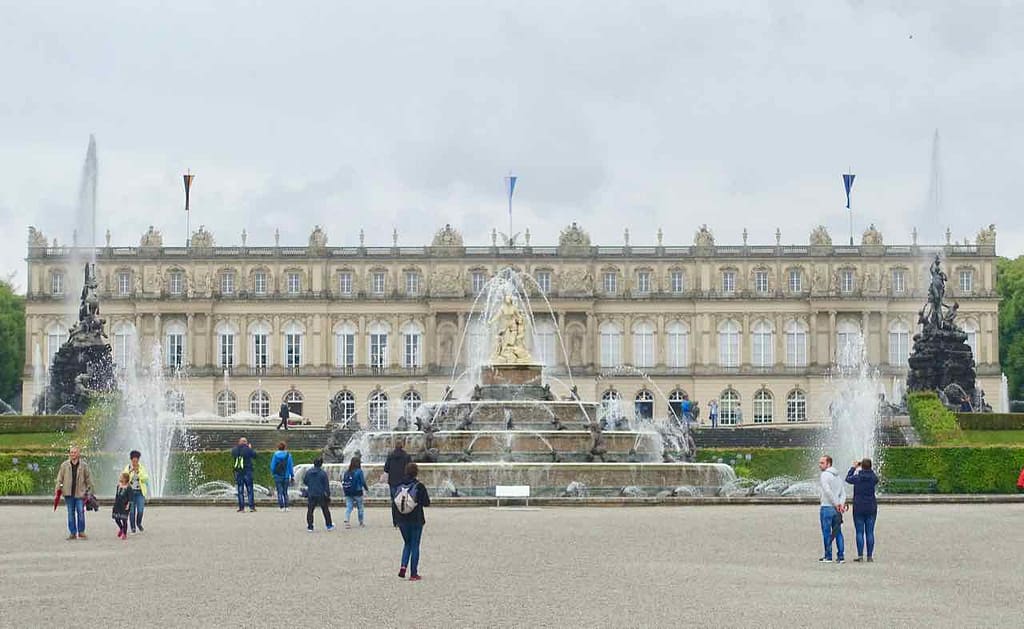 Chiemsee: Herreninsel, Schloss Herrenchiemsee, Totale