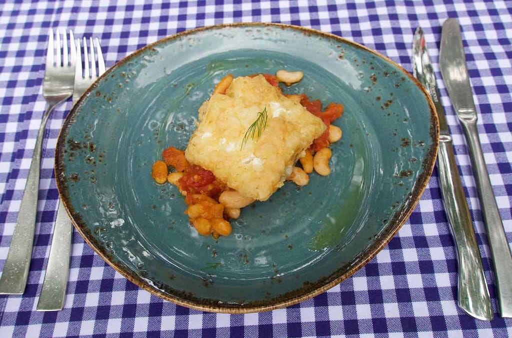 Mittagessen im Hotel Hostal Sport in Falset, Seehecht @PetersTravel