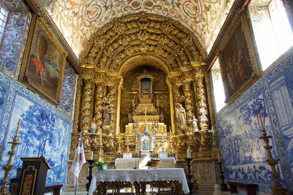 Douro Valley: Zisterzienserabtei São João de Tarouca © PetersTravel