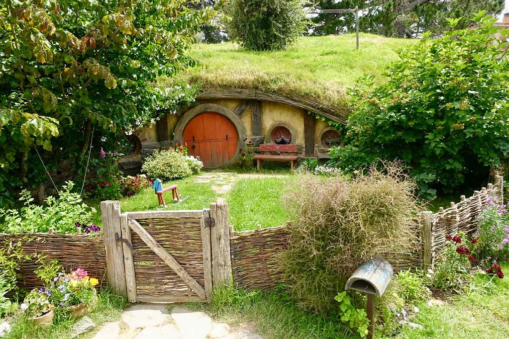 Hobbingen / Hobbiton Hobbit-Haus, @PetersTravel