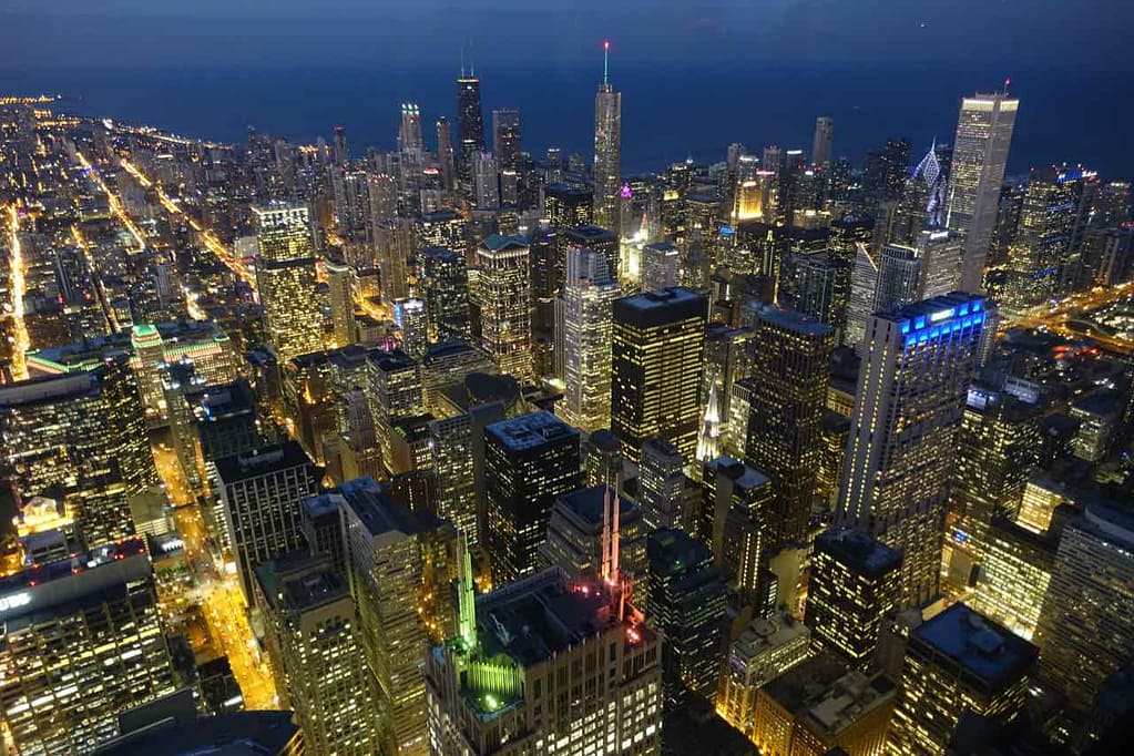 Chicago Aussichtspunkte: Blick vom Willis Tower am Abend Foto Peter Pohle PetersTravel
