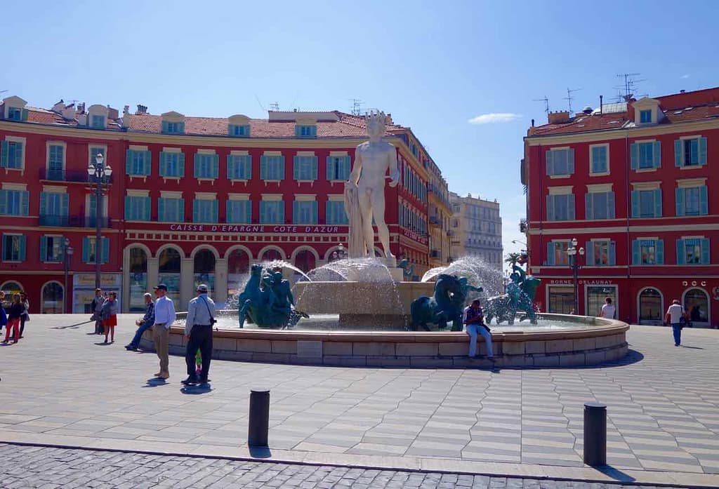 Nizza Highlights, Place Massena an der Promenade du Paillon.
