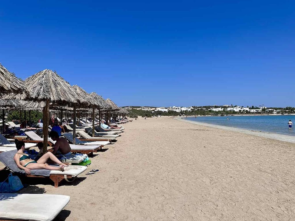 Paros, Santa Maria Beach, Griechenland © PetersTravel Peter Pohle-min