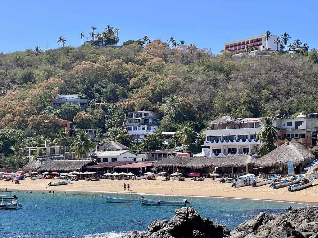Zipolite: Playa Principal, Mexiko © PetersTavel Peter Pohle