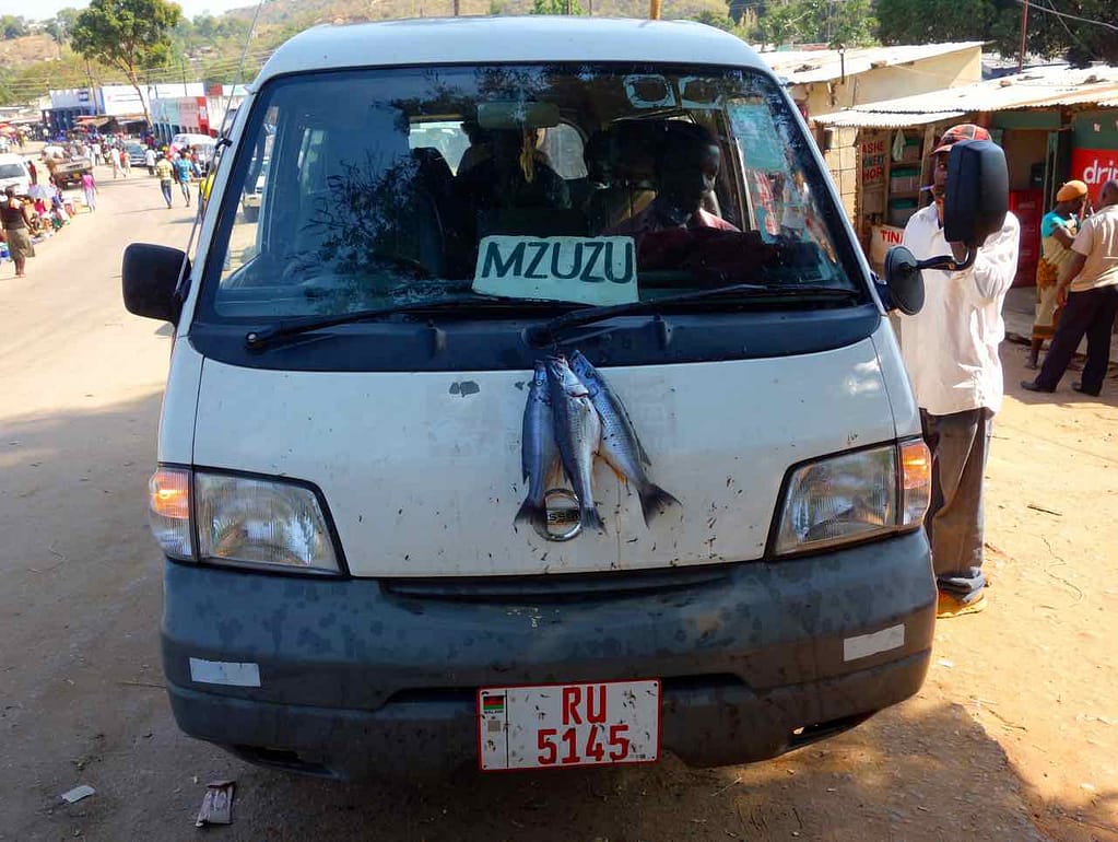 Malawi, Nkhata Bay, Minibus nach Mzuzu