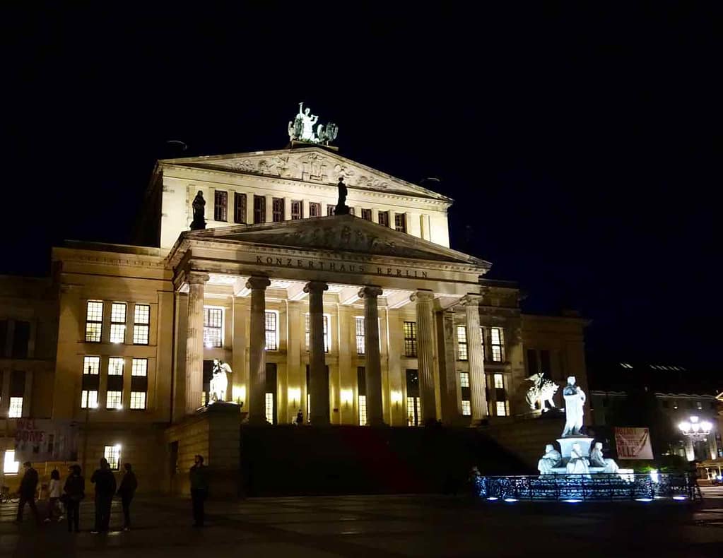 Berlin Gourmet Liner, Stadtrundfahrt, Konzerthaus am Gendarmenmarkt