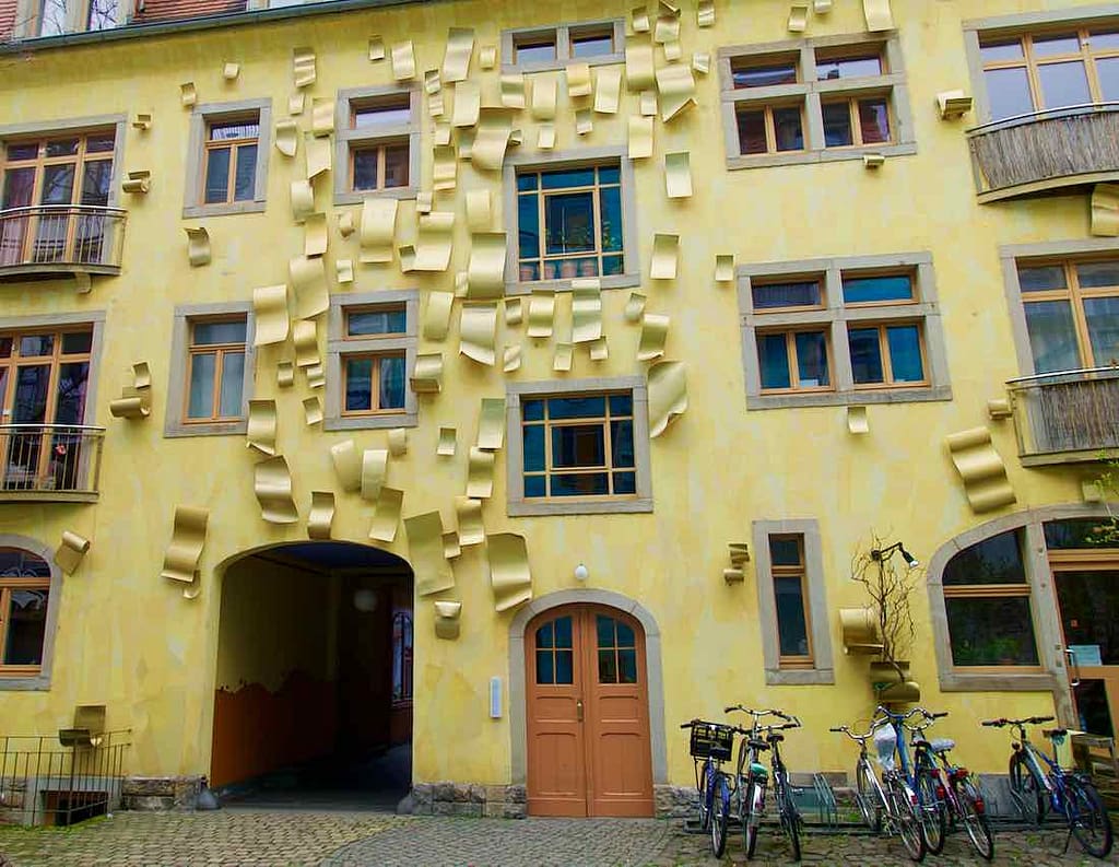 Dresden Tipps,, Äußere Neustadt, Kunsthofpassage, Gelbes 