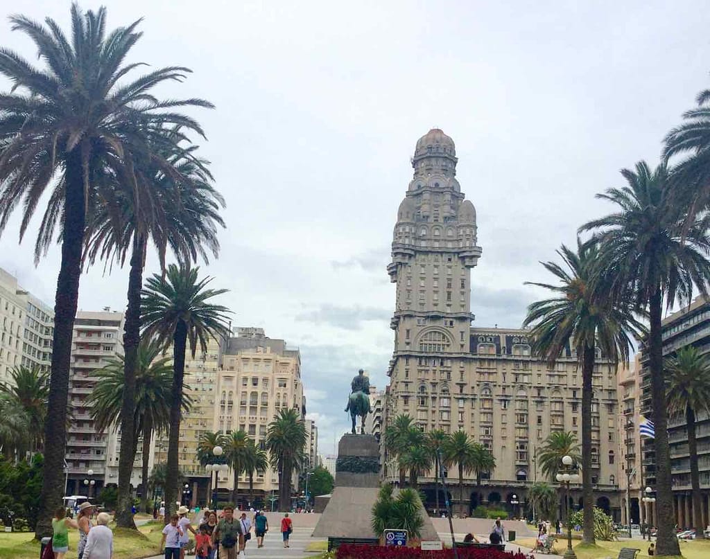 Montevideo Sehenswürdigkeiten, Plaza Independencia, Uruguay, iPod-Foto