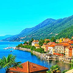 Blick auf Cannero Riviera am Lago Maggiore