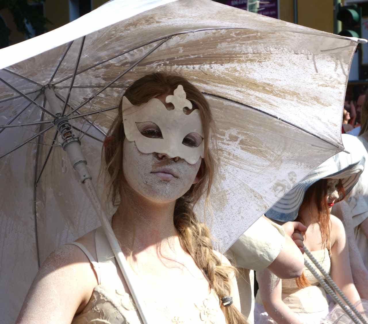Karneval der Kulturen 2014, Umzug, Die Lehmmenschen