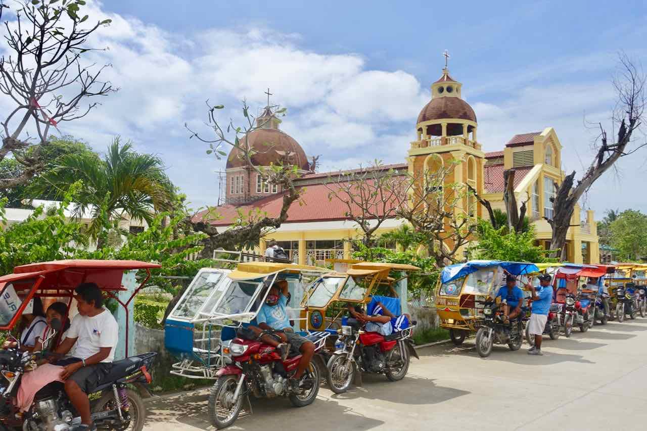Bantayan Island, Santa Fe, Copyright Peter Pohle PetersTravel