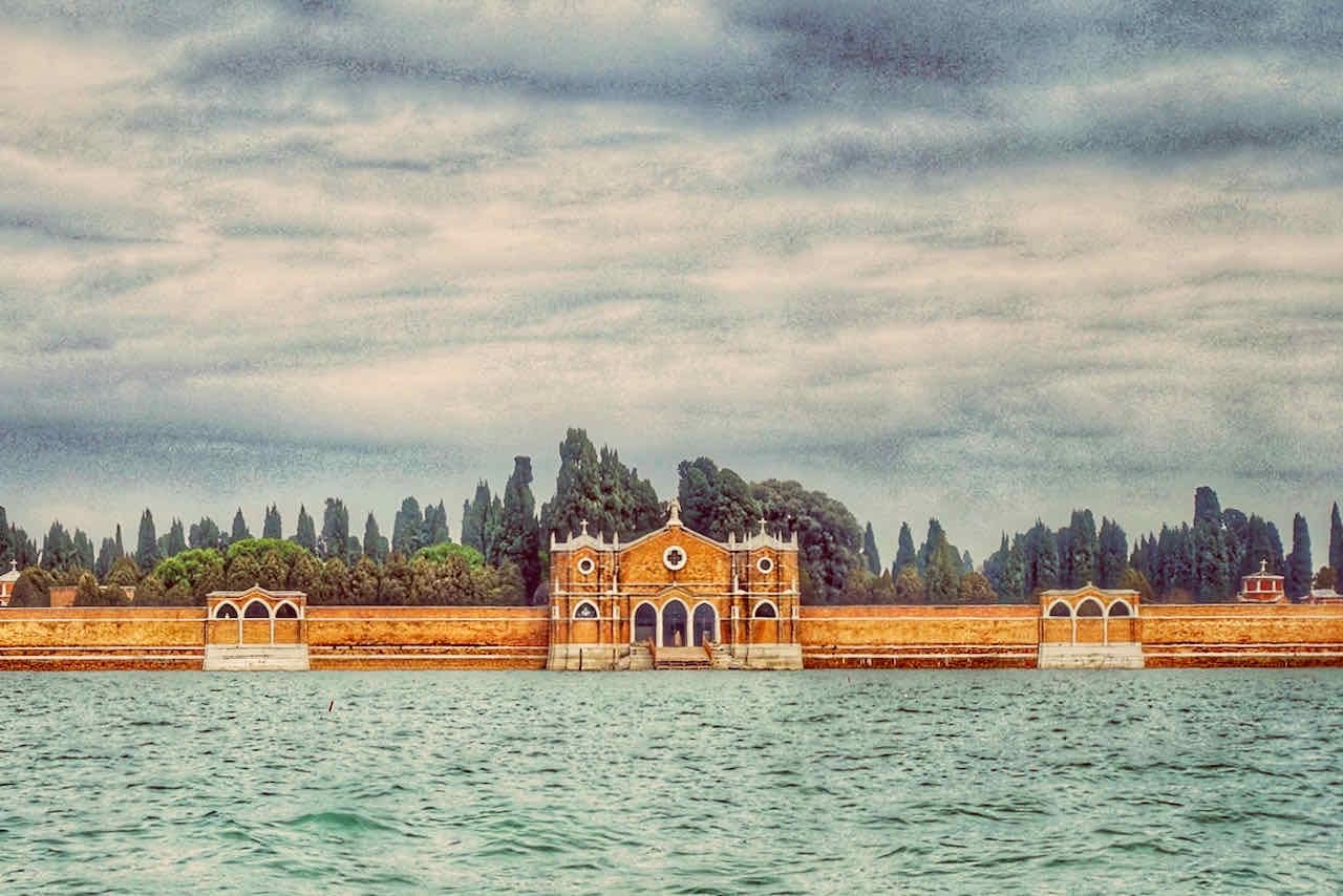 Friedhof Venedig: Außenmauer der Friedhofsinsel San Michele