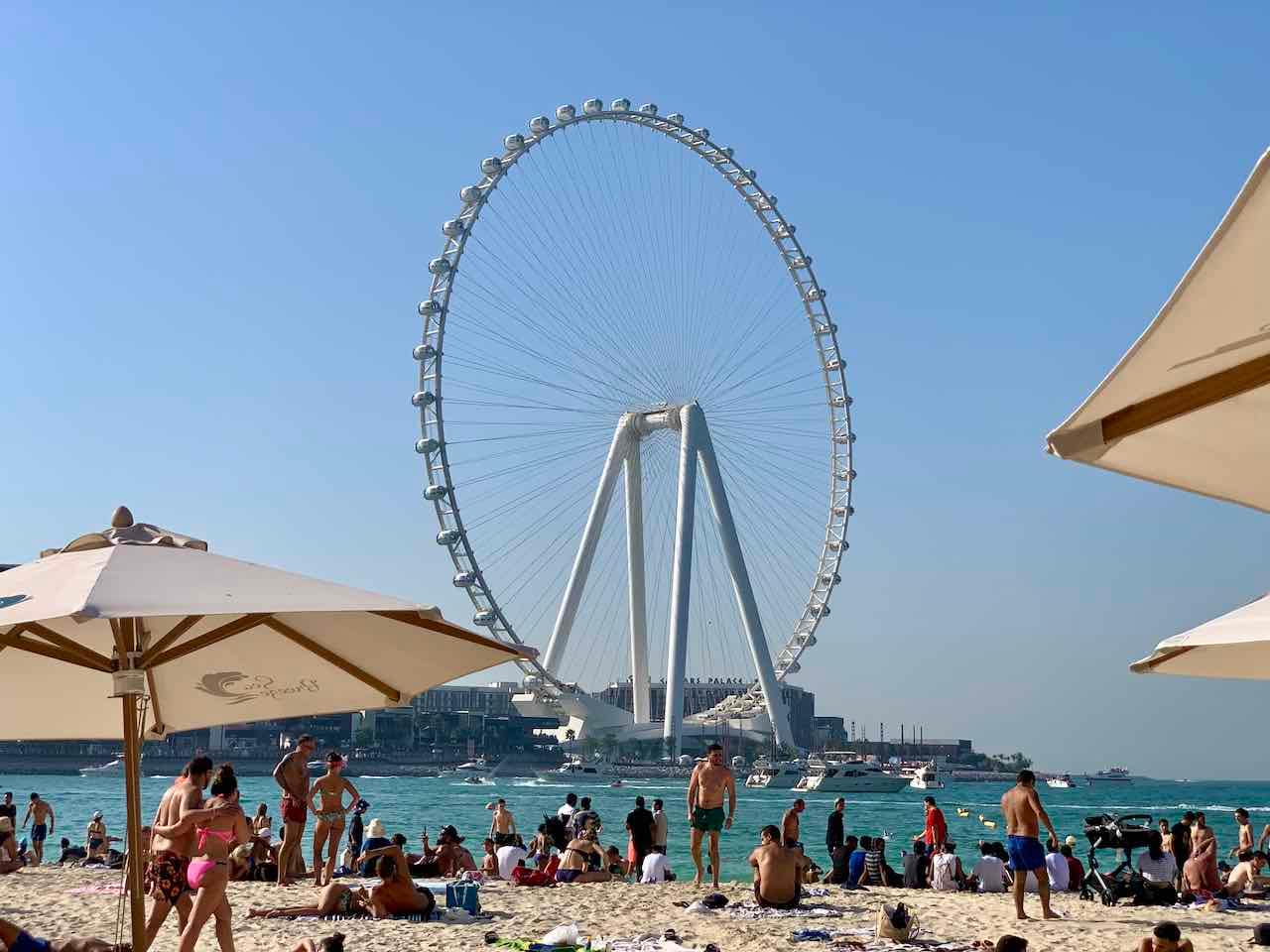 Jumeirah Beach JBR, Blick auf Bluewaters Island mit The Ain