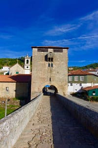 Douro Valley Turm + Stadttor von Ucanha © PetersTravel