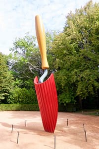 Porto Sehenswürdigkeiten: Jardim de Serralves, Kunst von Claes Oldenburg