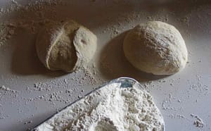 Douro-Tal, Provesende, In der Bäckerei Fátima © PetersTravel